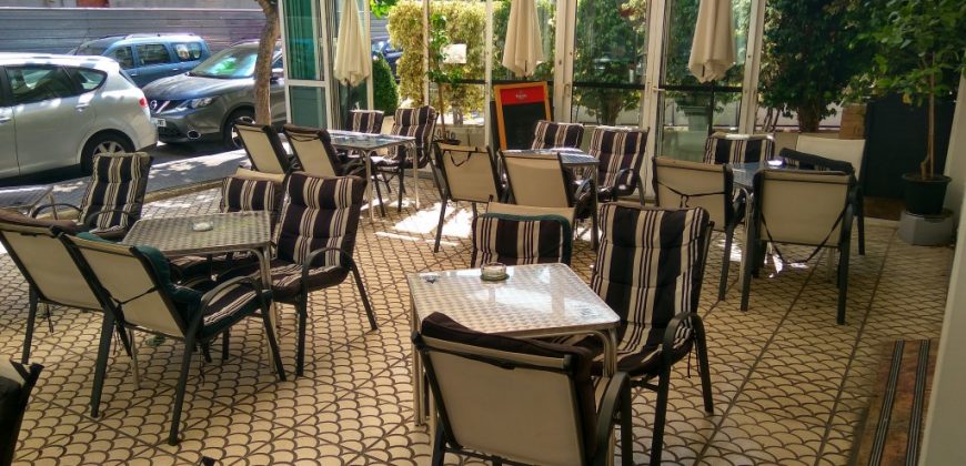 Cafe Bar