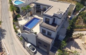 Detached Villa